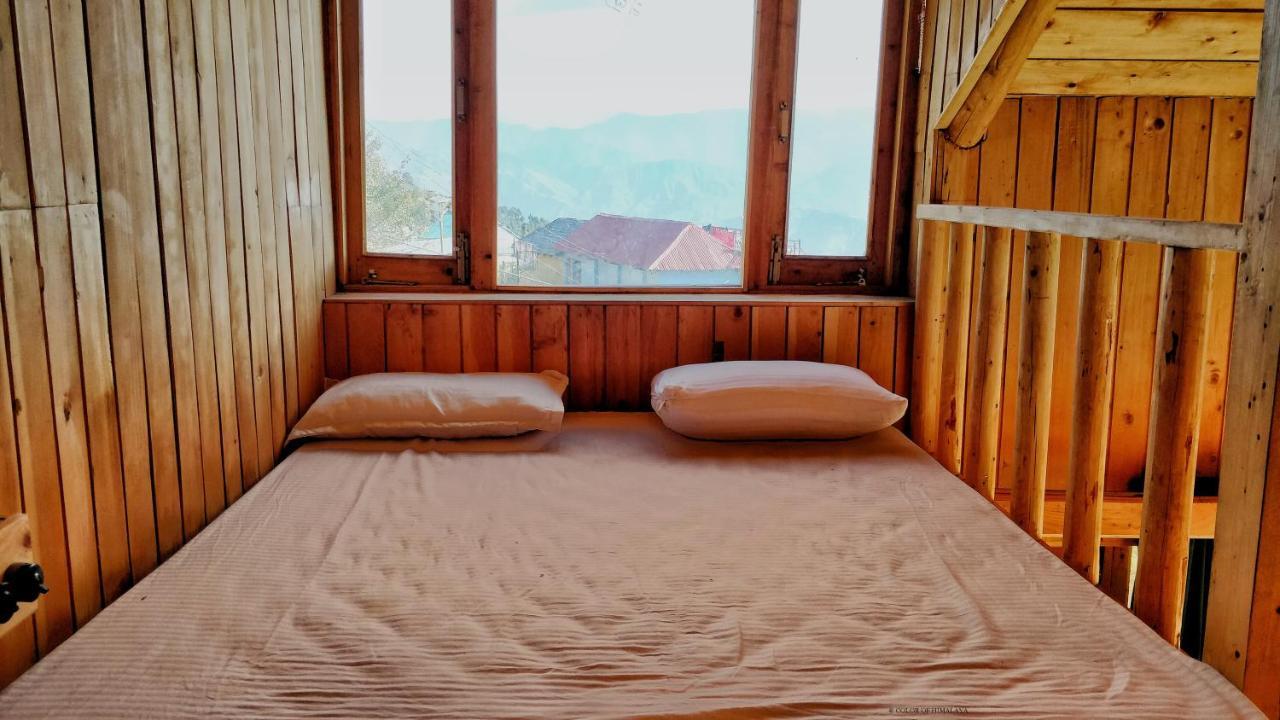 Loghouse At Khajjiar Lake Экстерьер фото